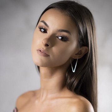 Christina Lee - Dance Instructor